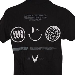 Maverick T Shirt Mens Size Small Black Logan Paul Streetwear Wink Smile